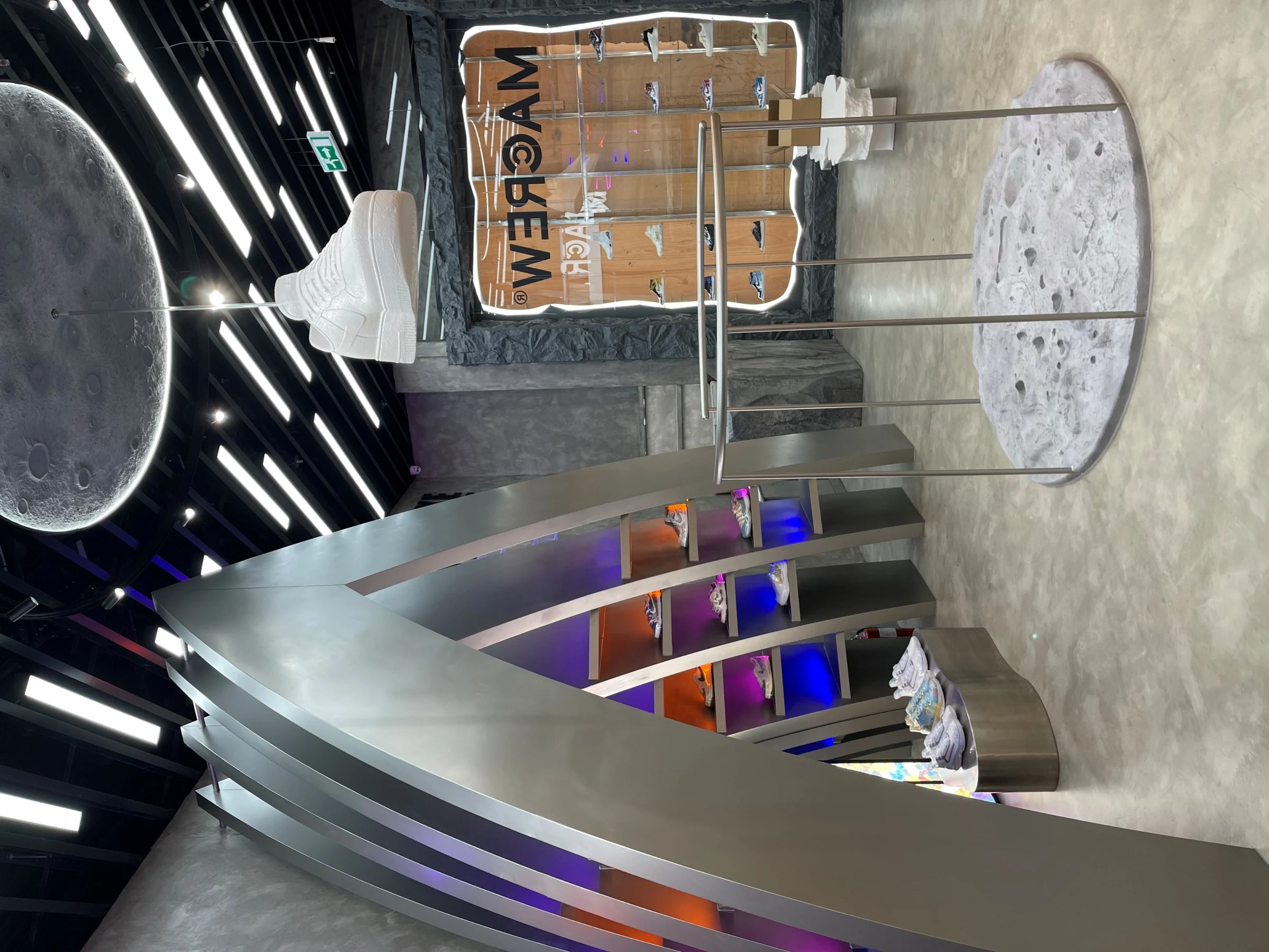 Maccrew · Grand Lisboa / Interior view 4